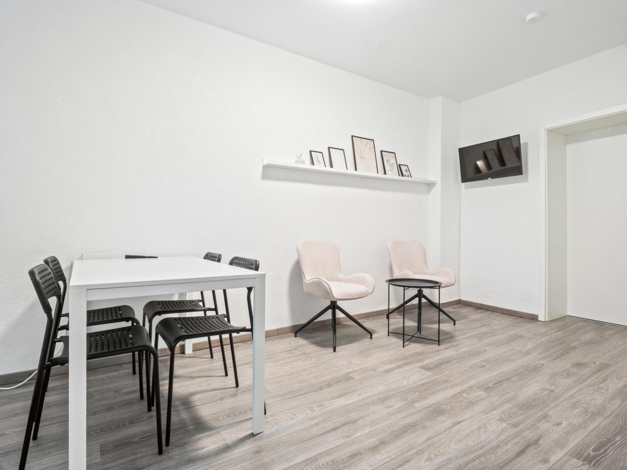 קאסל Wohnung In Zentraler Lage - Kostenlose Parkplaetze מראה חיצוני תמונה