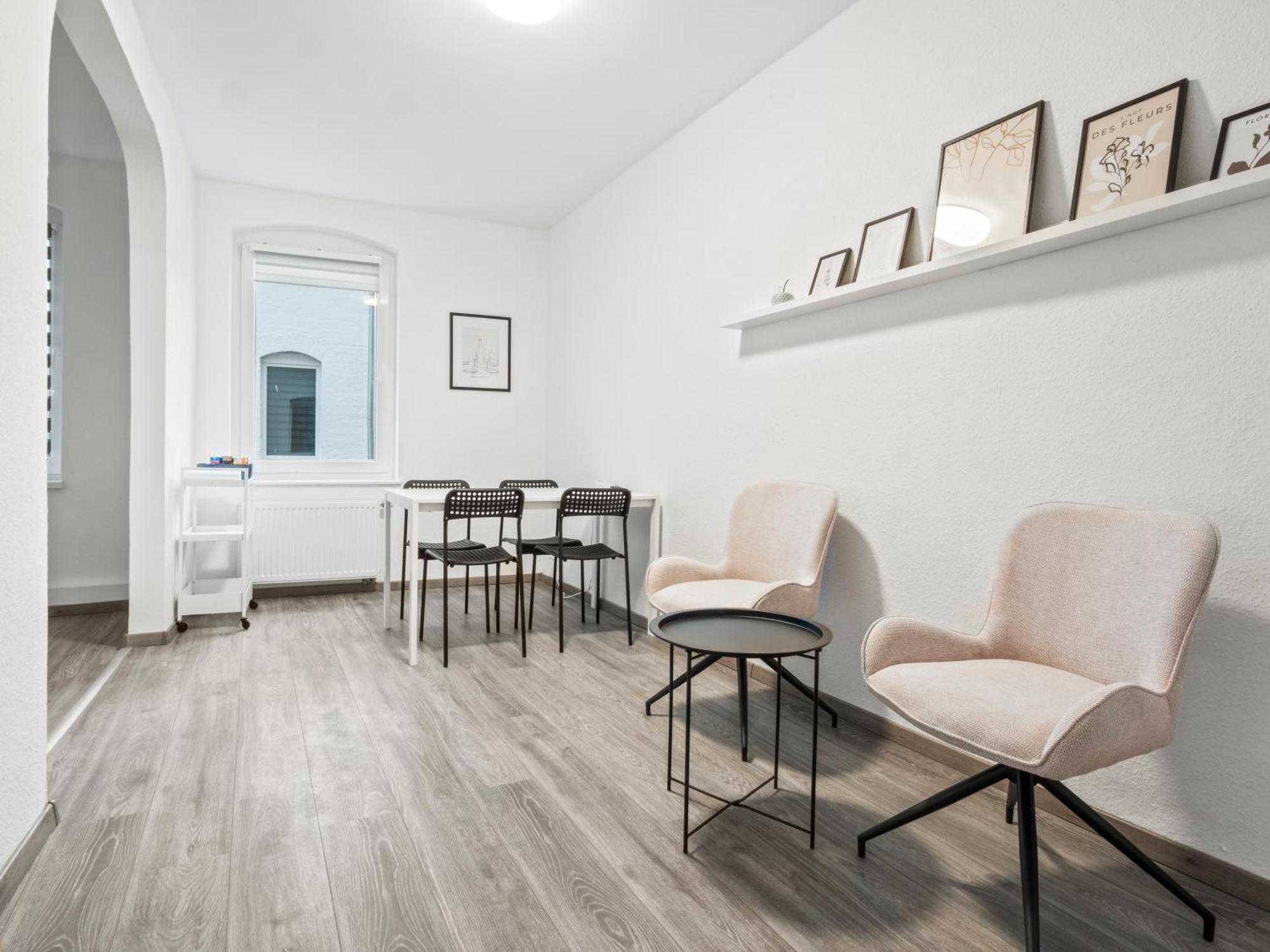 קאסל Wohnung In Zentraler Lage - Kostenlose Parkplaetze מראה חיצוני תמונה
